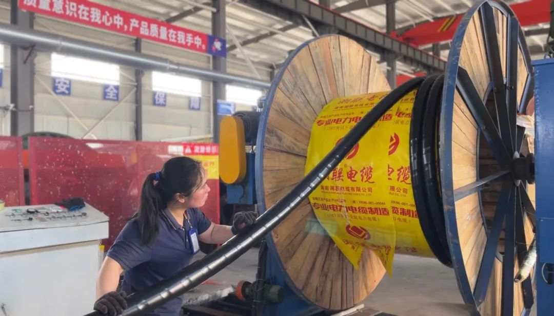 管家婆马报彩图