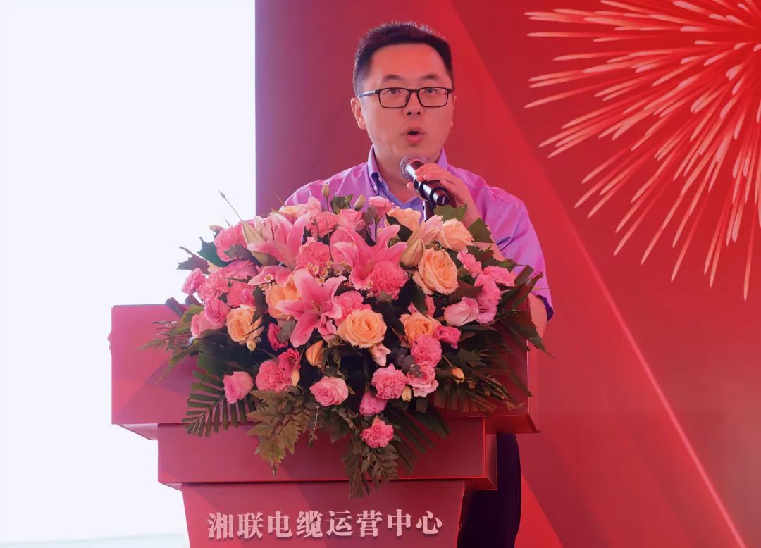 管家婆马报彩图