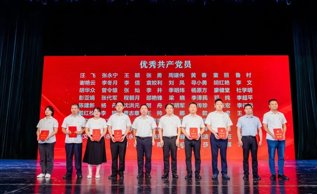 管家婆马报彩图