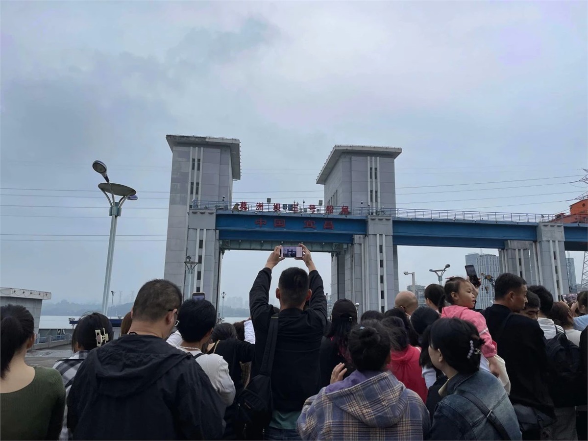 管家婆马报彩图