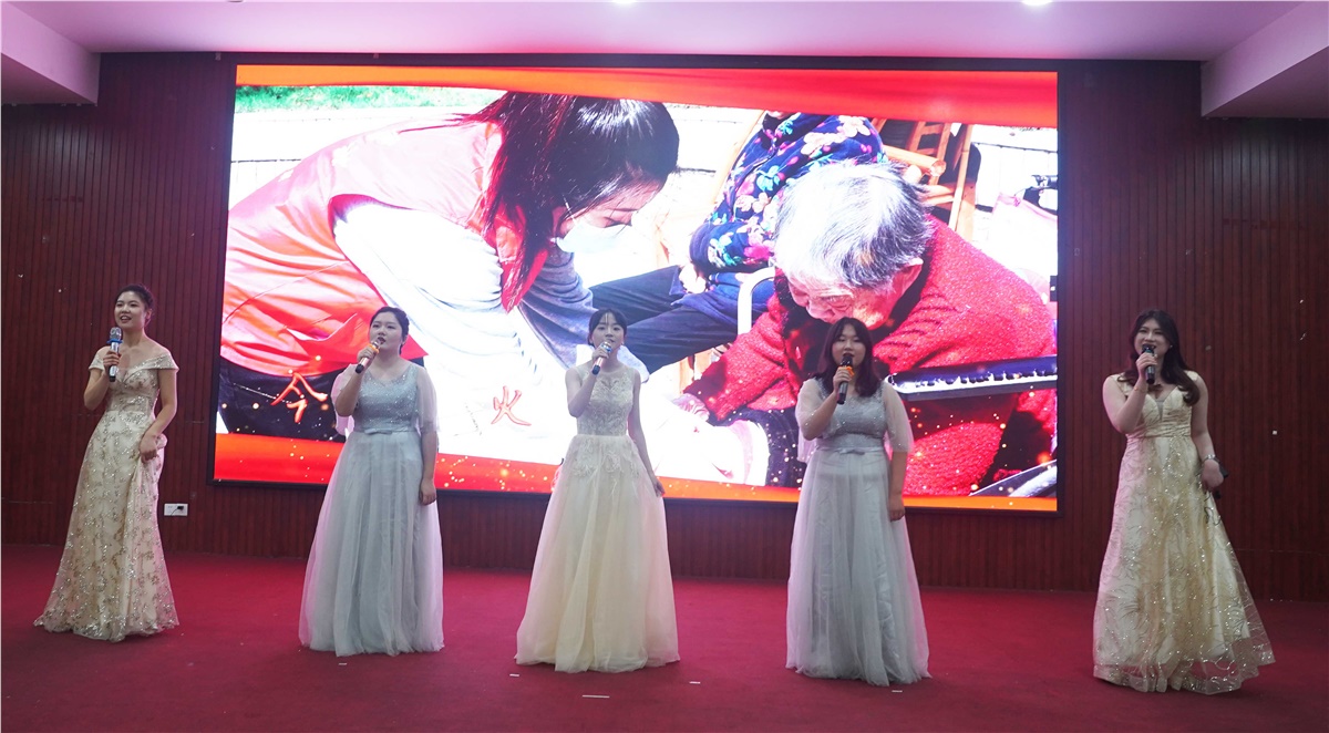 管家婆马报彩图