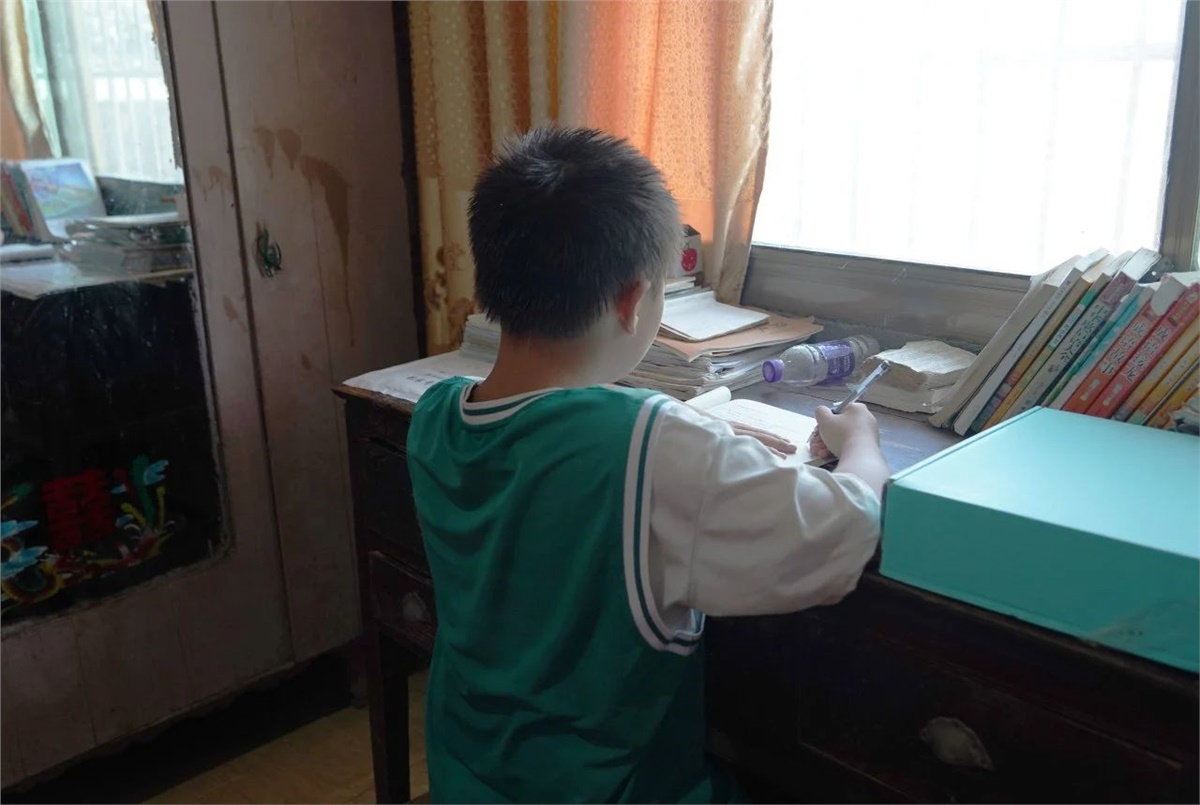 管家婆马报彩图
