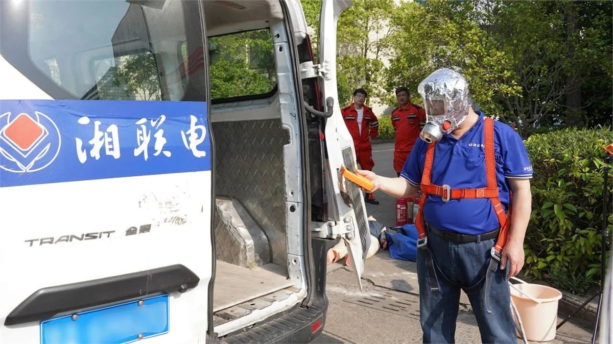 管家婆马报彩图
